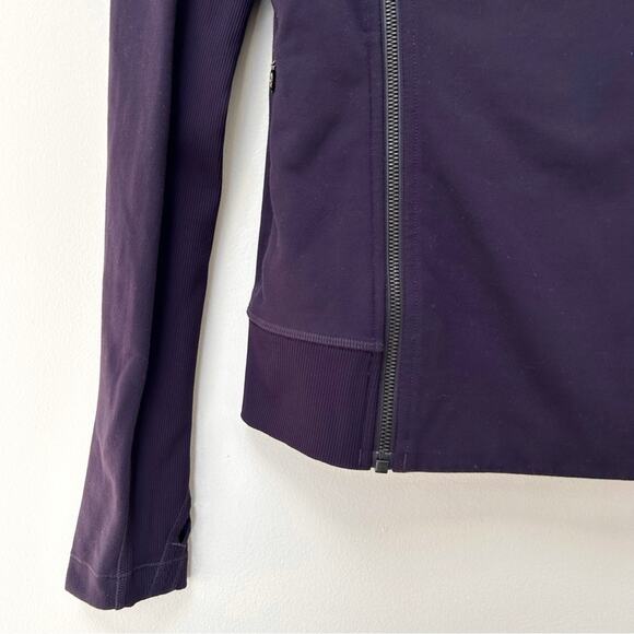 Lululemon Bhakti Yoga Zip Up Jacket in Black Grape Purple Violet size 8 - Picture 5 of 12